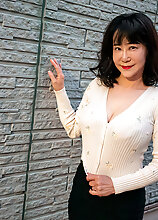 Japanese Milf Ayana Has An Affair And Gets A Asian Creampie!