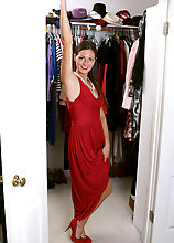 Veronica Johnson Closet Tease