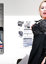 Mature.nl - Kaz B. Is A Blonde British Nympho Mom That Loves To Cheat With A Big Dicked Black Guy