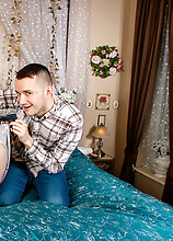 Mature.nl - Younger Sam Loves Anal Creampieing British Stepmom Rachel's Big Mature Ass