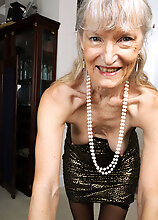 Linda Jones Mature Strip