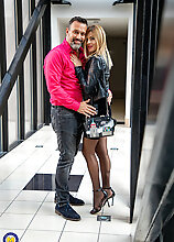 Mature.nl - An Anal Affair With Jasmine Rouge