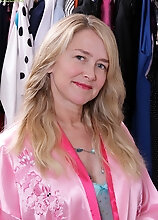Busty Mature Amateur Eva Griffin Naked In Closet.
